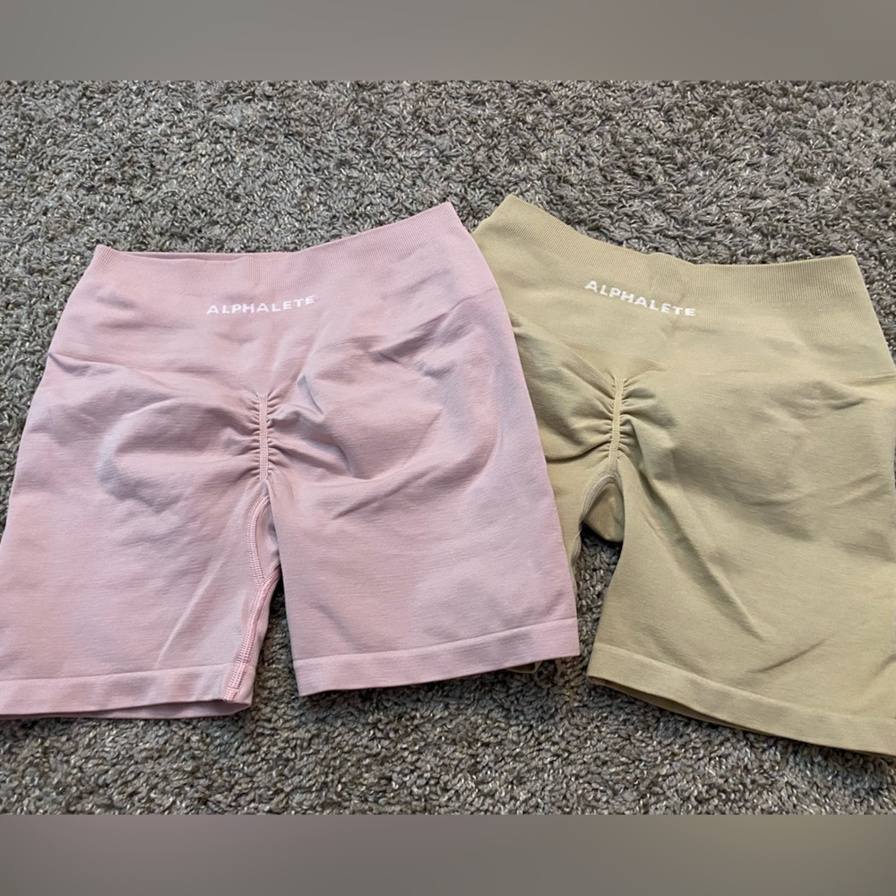 Medium butt scrunch hazelnut alphalete shorts